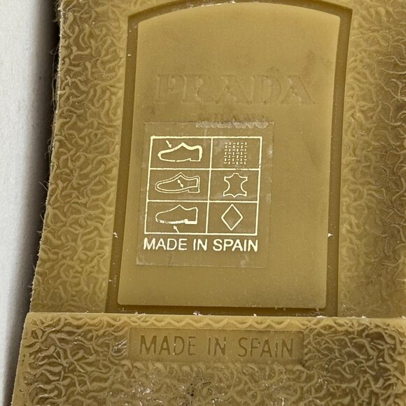 Prada White Canvas Espadrille Flats - size 41/10 US - Picture 15 of 16